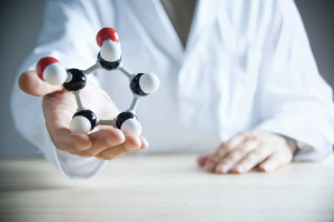 iStock_000017531092Large-300×200